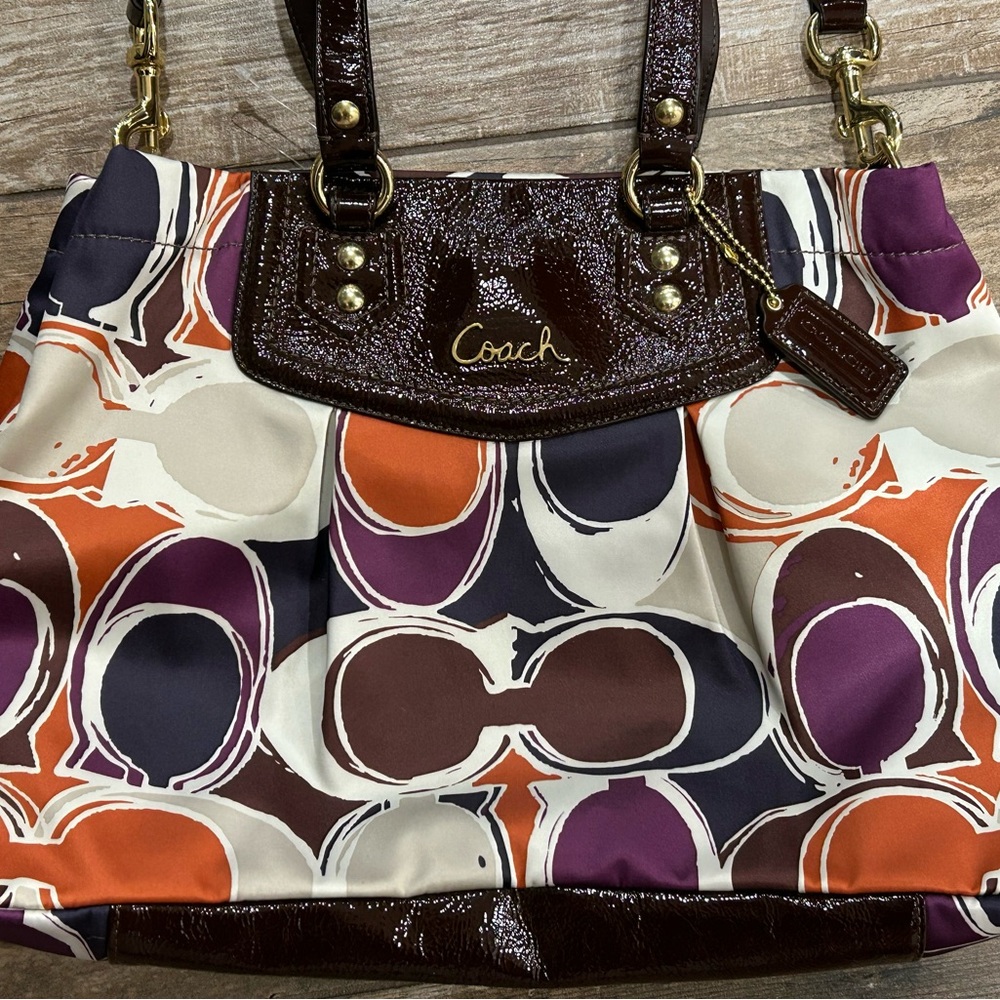 New Coach Ashley Scarf Print Purse F20113 Purple Brown Patent Leather Bag Y2K - Picture 2 of 15